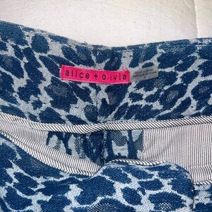 Alice & Olivia blue leopard print shorts